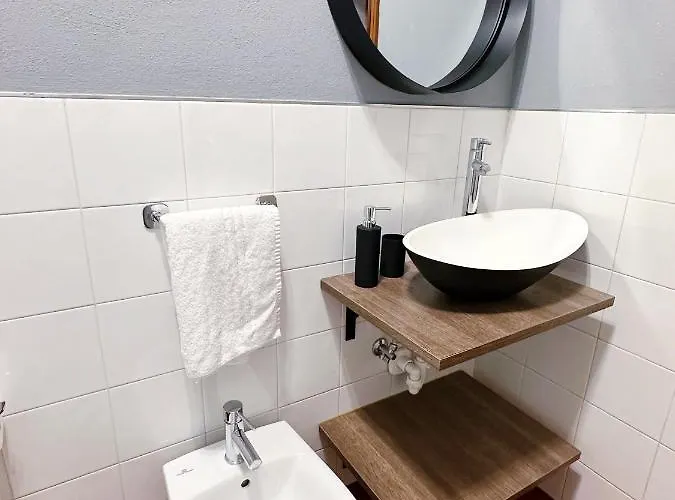 Koro's - Pescherie Vecchie بولونيا